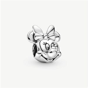 Pandora Minnie Mouse charm 